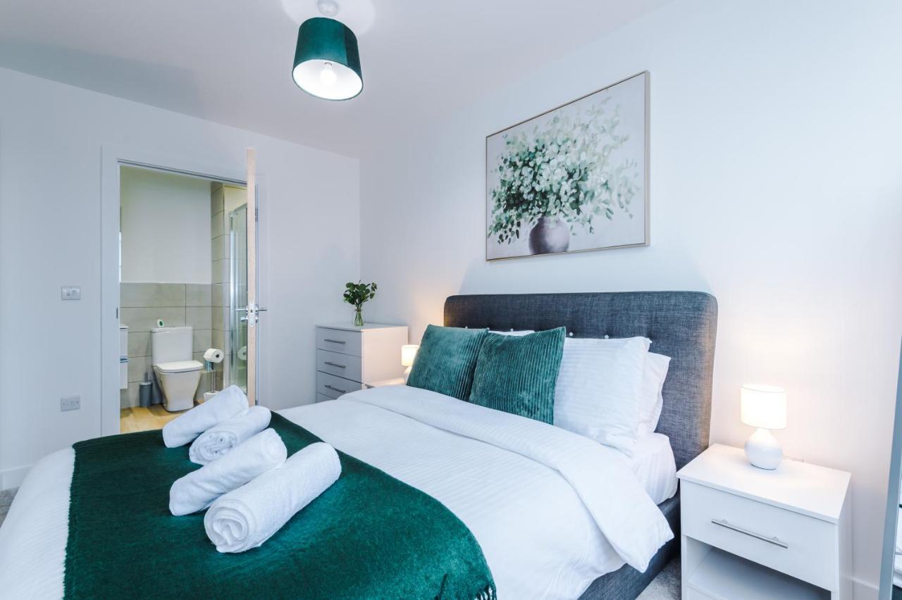 New! Stylish 2-Bed Apartment In Manchester By 53 Degrees Property - Amazing Location, Ideal For Small Groups - Sleeps 4! Kültér fotó